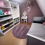 Dom wakacyjny Familienhaus Fuer 8 Personen *