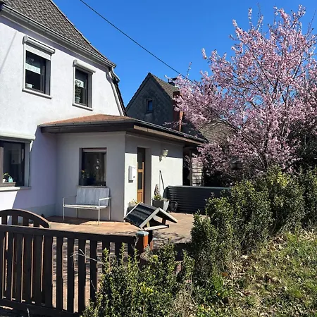 Familienhaus Fuer 8 Personen Dom wakacyjny Heimbach