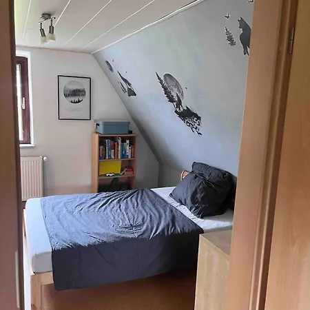 Dom wakacyjny Familienhaus Fuer 8 Personen