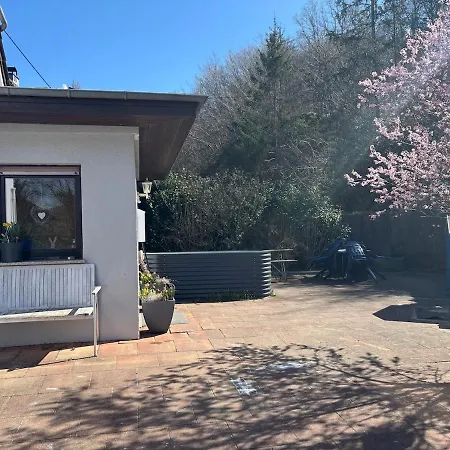 Dom wakacyjny Familienhaus Fuer 8 Personen