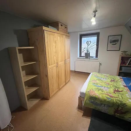 Dom wakacyjny Familienhaus Fuer 8 Personen *