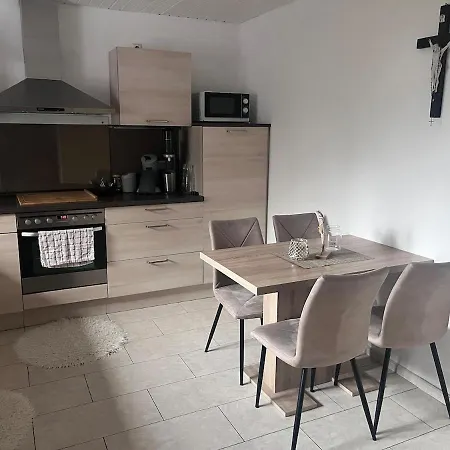 Dom wakacyjny Familienhaus Fuer 8 Personen